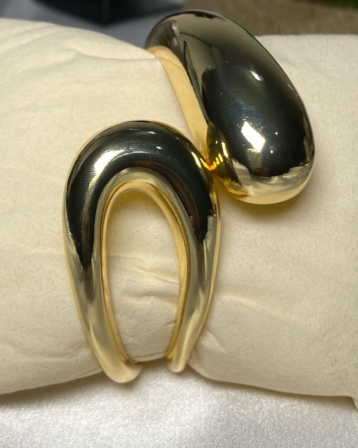 Bangle