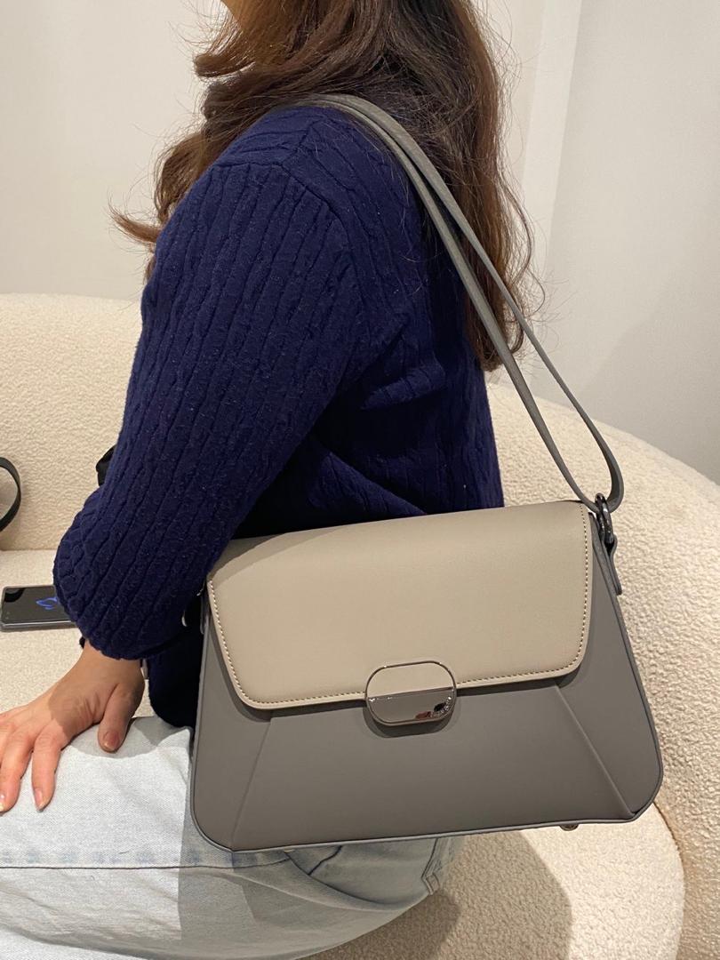 shoulder bag