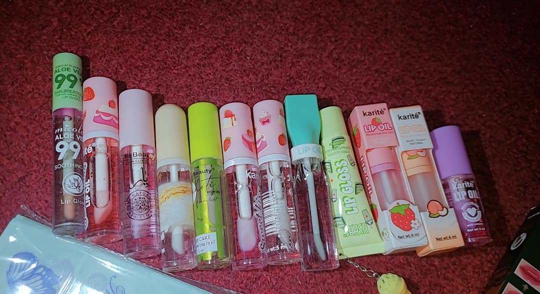 lip gloss 