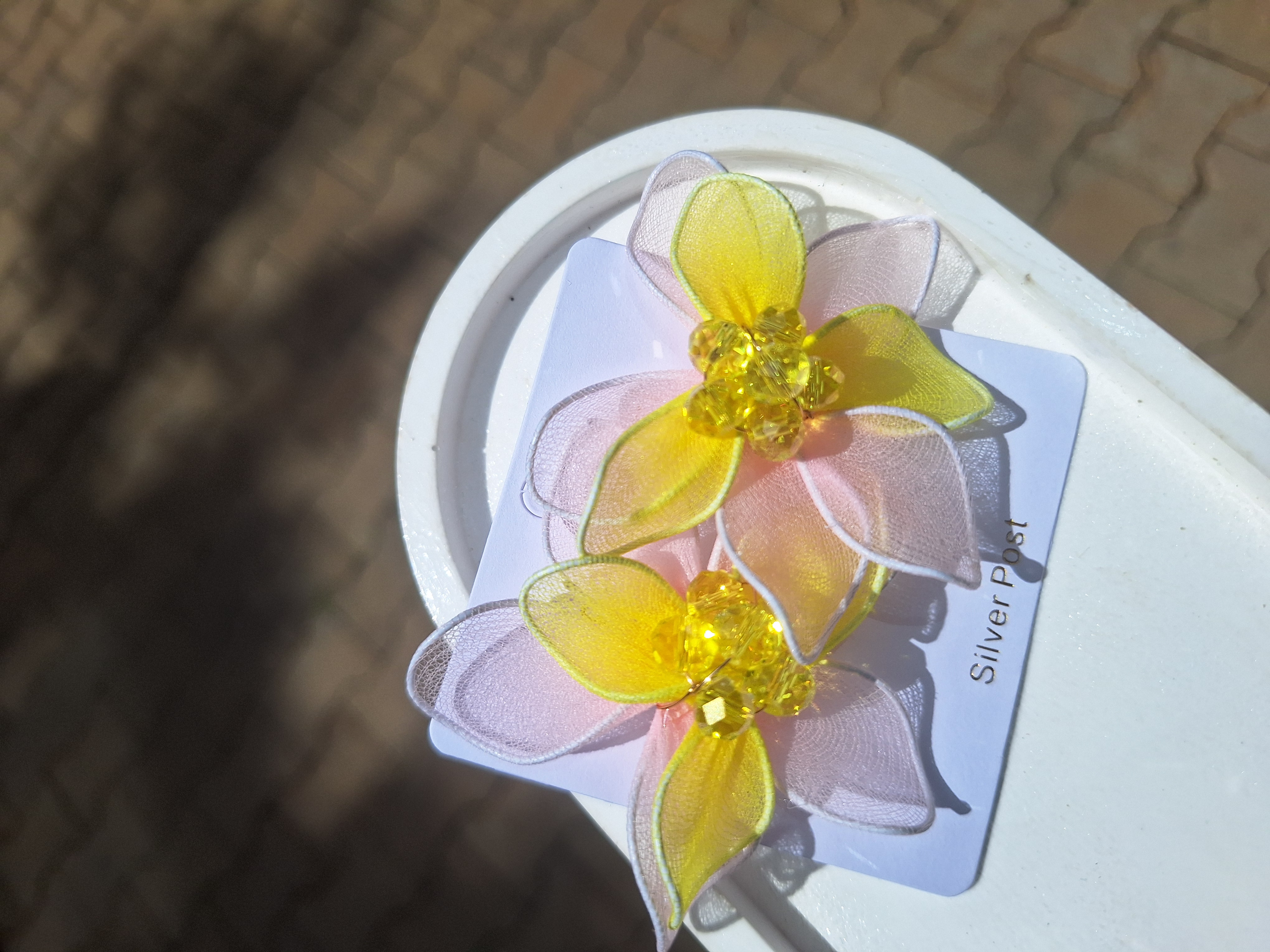 Floral earrings 