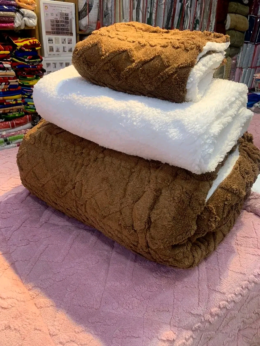 Coral duvet 