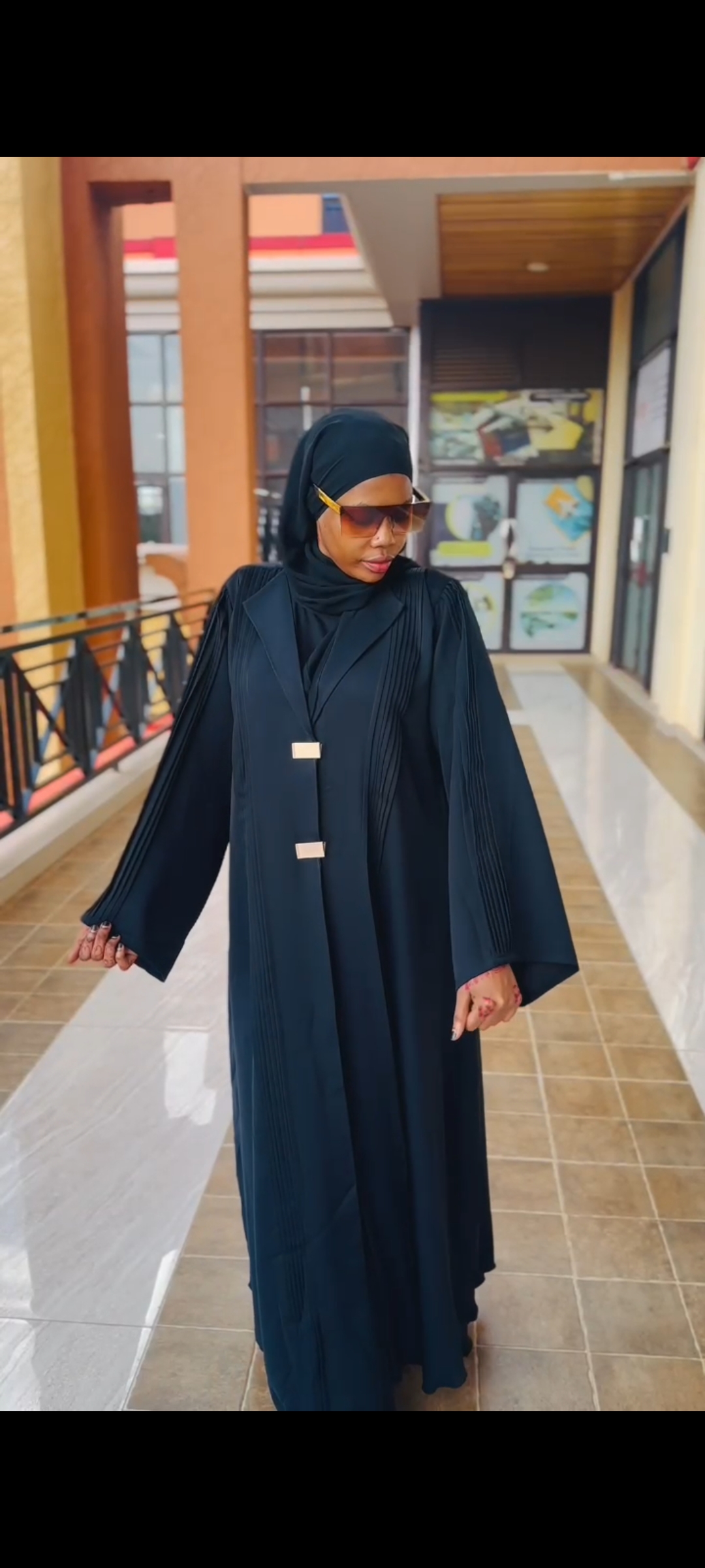 Plain quality abaya