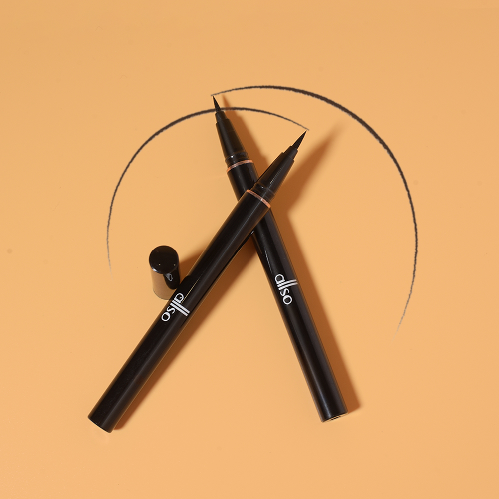 EYELINER