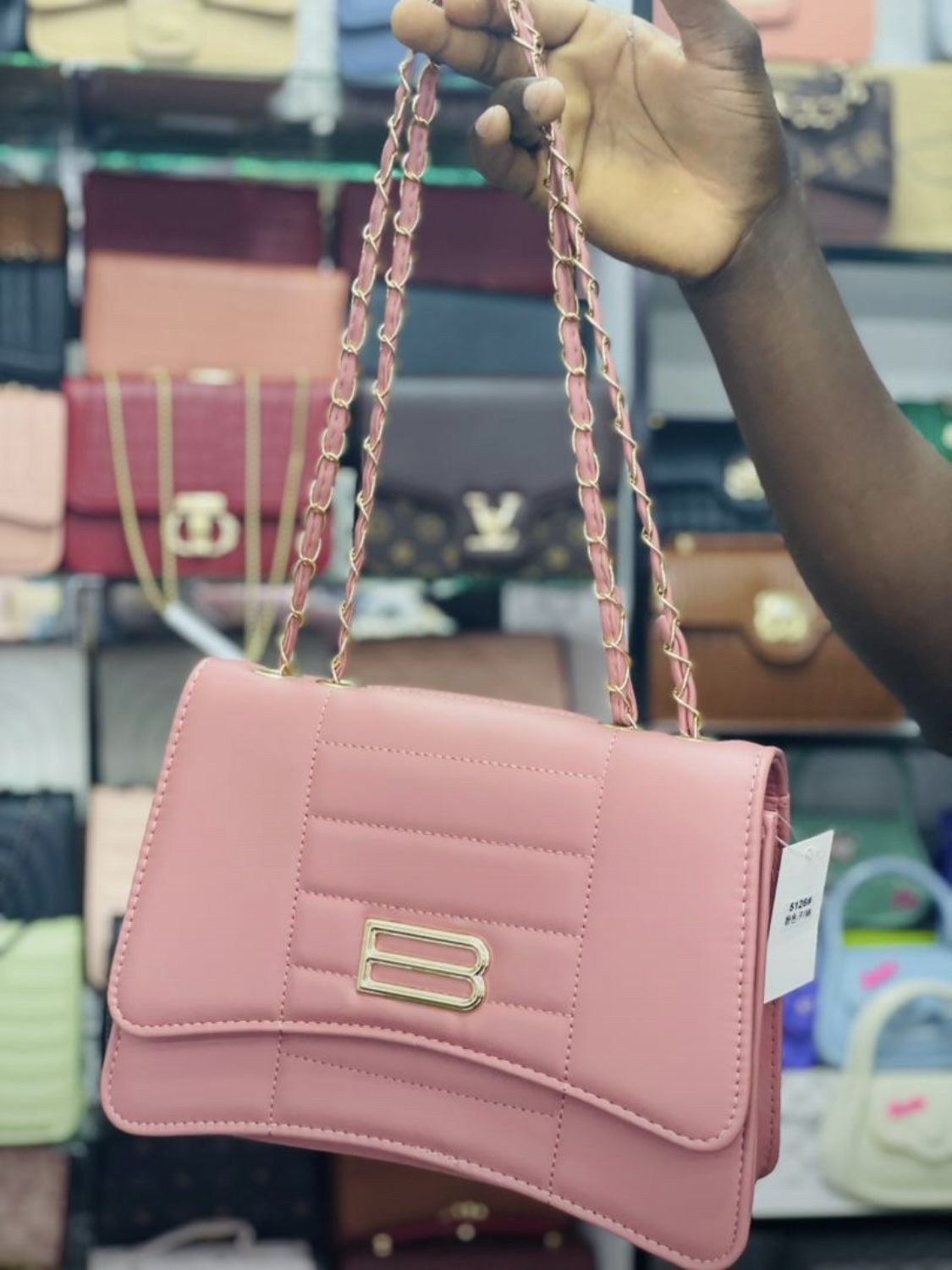 SHOULDER BAGS 