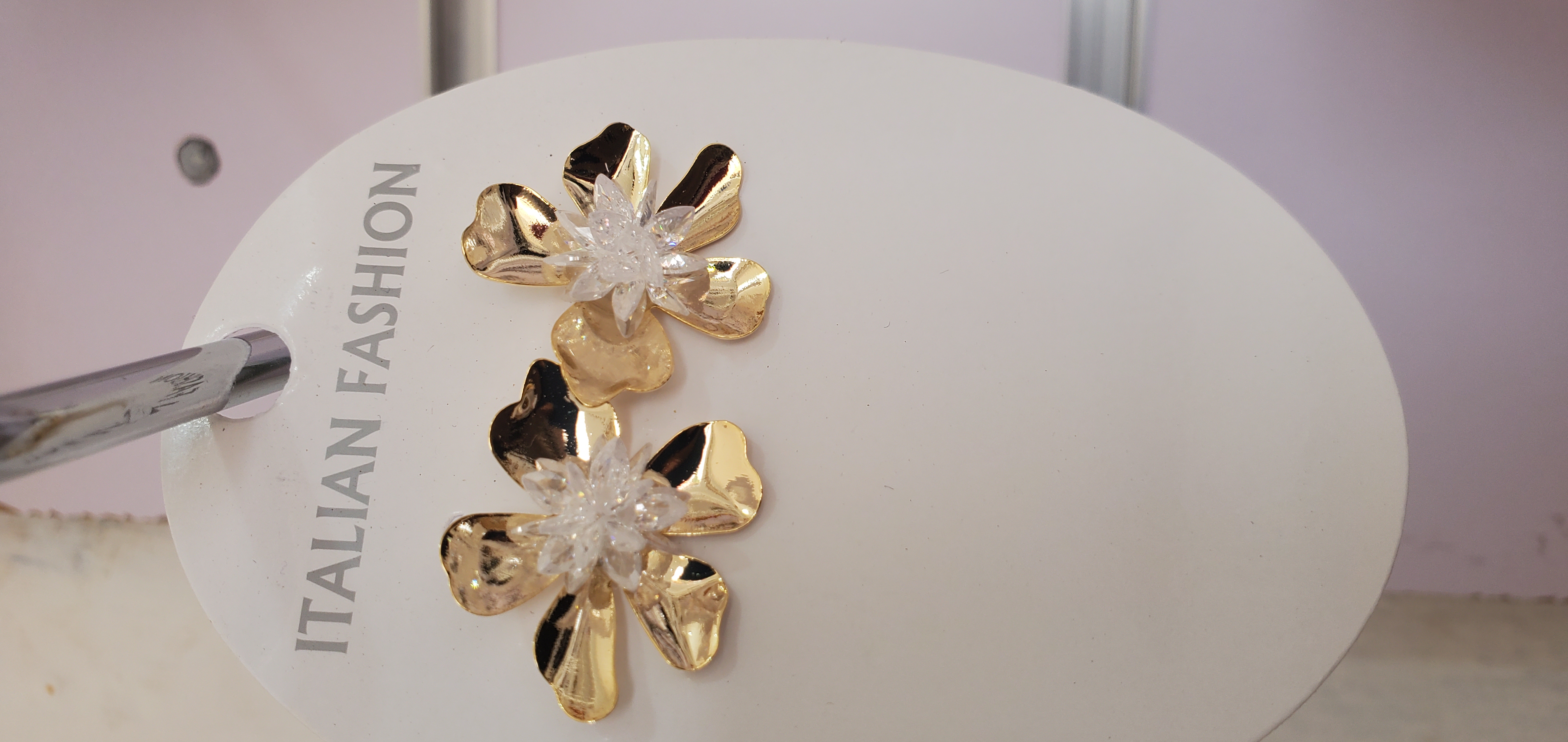 Floral Gold earrings.