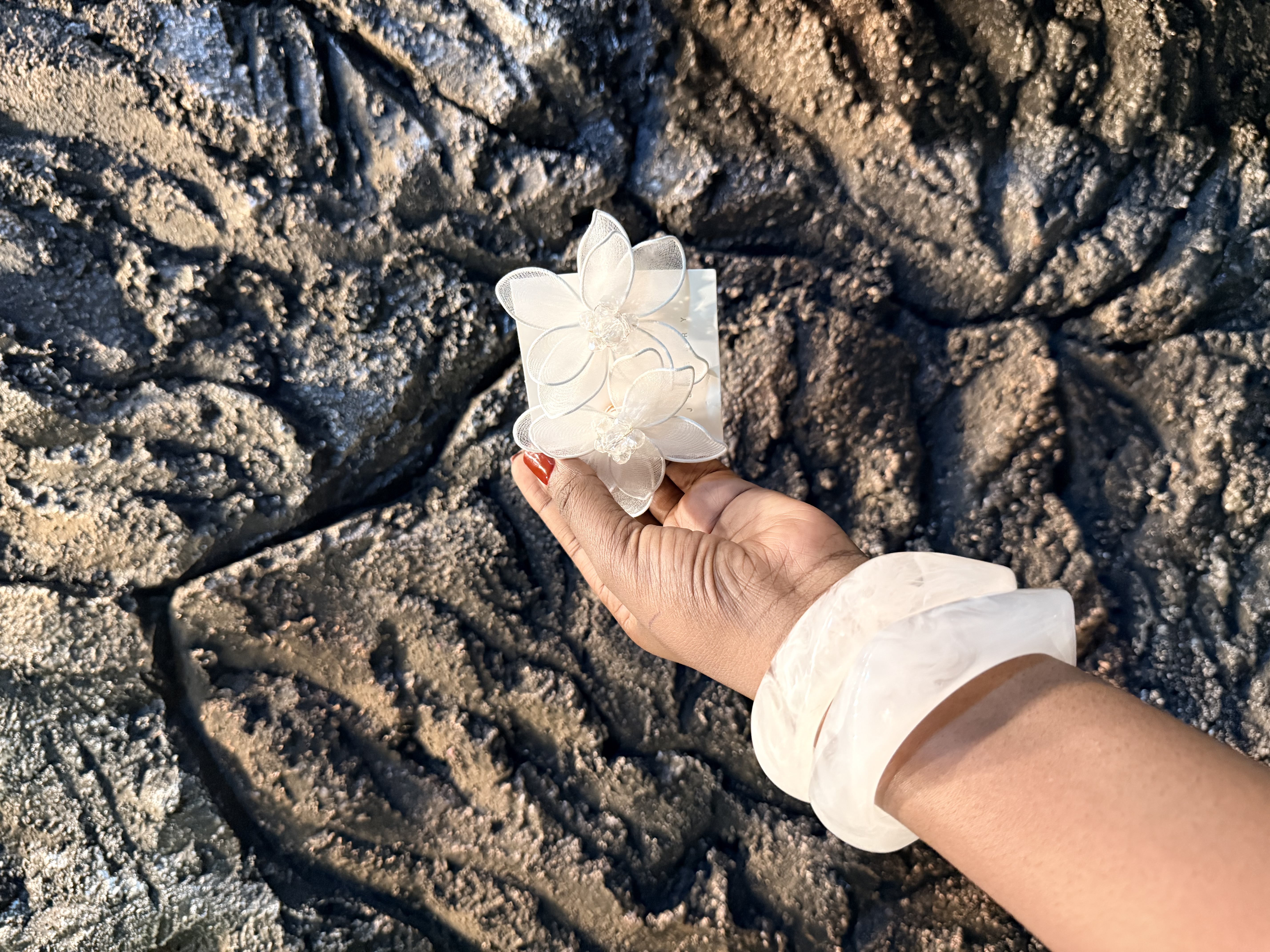 Earings and bangles accessories