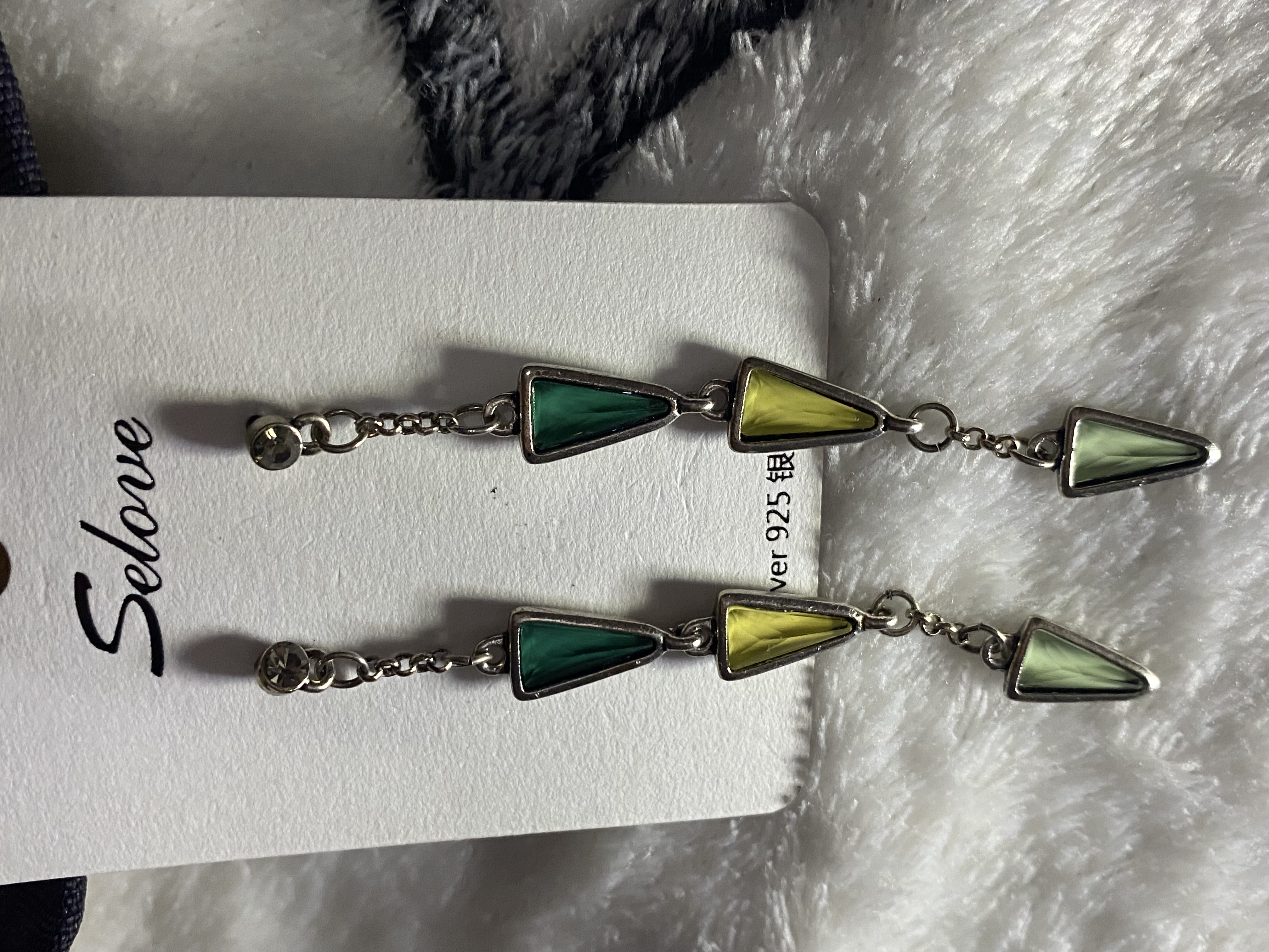 earring 
