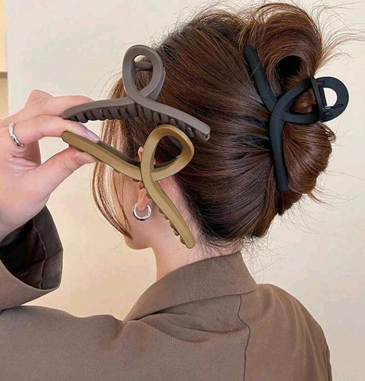 3Pcs Matte Finish cross shaped Hair Claw 