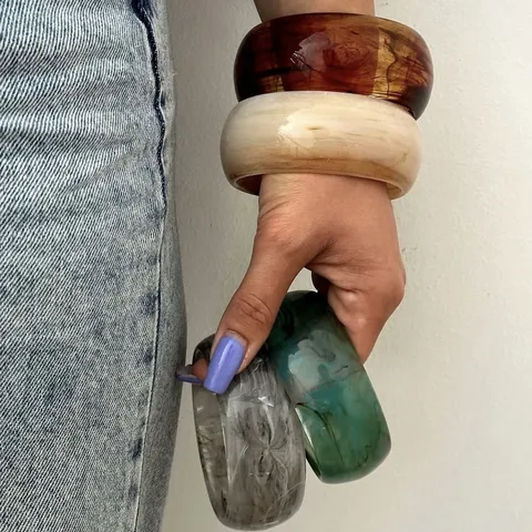 Chuncky multi color acrylic bangles