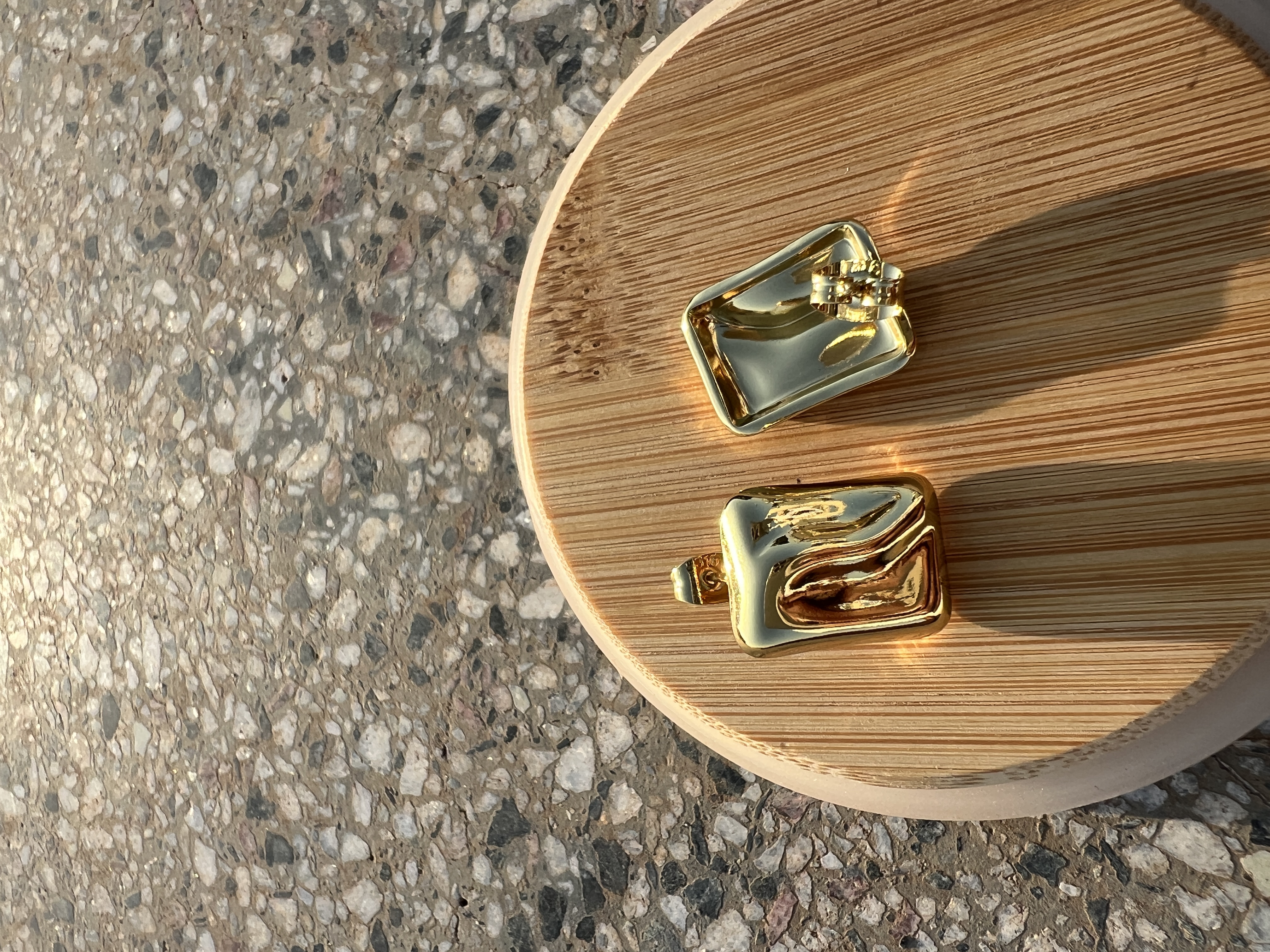 Golden stud earrings 