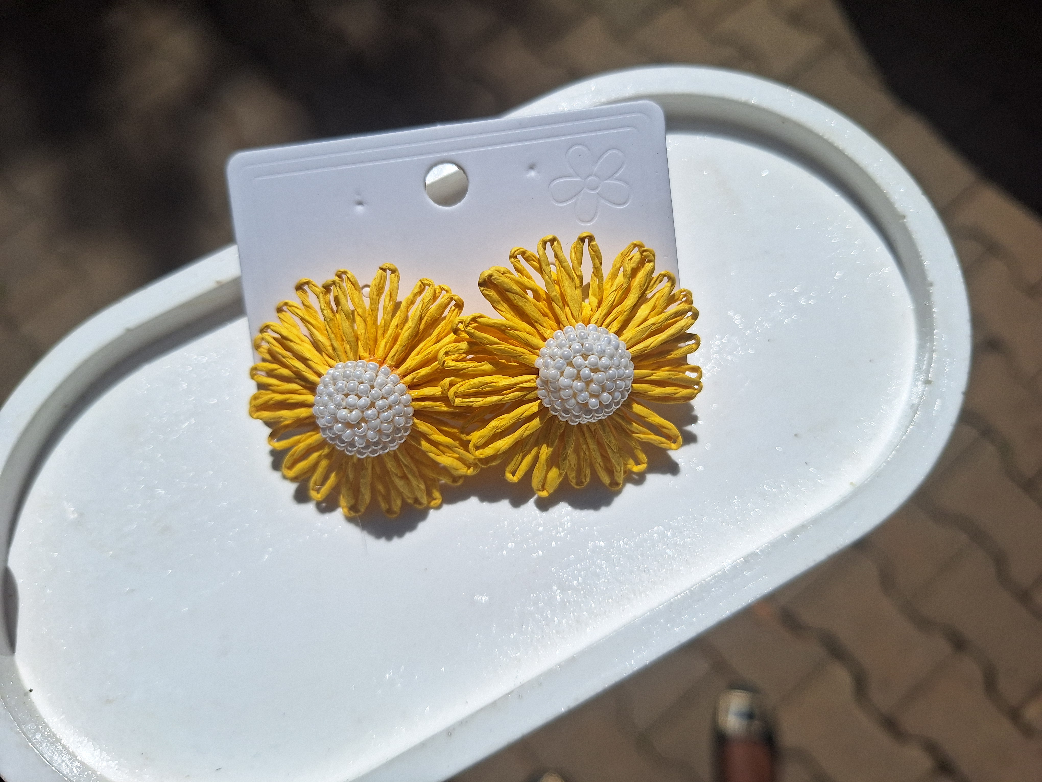floral earrings