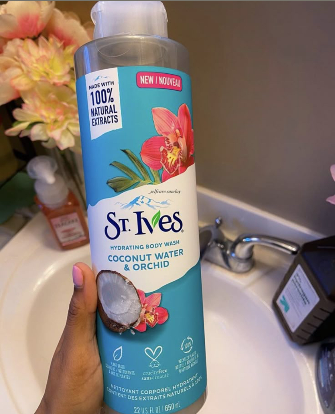 ST Ives Body wash