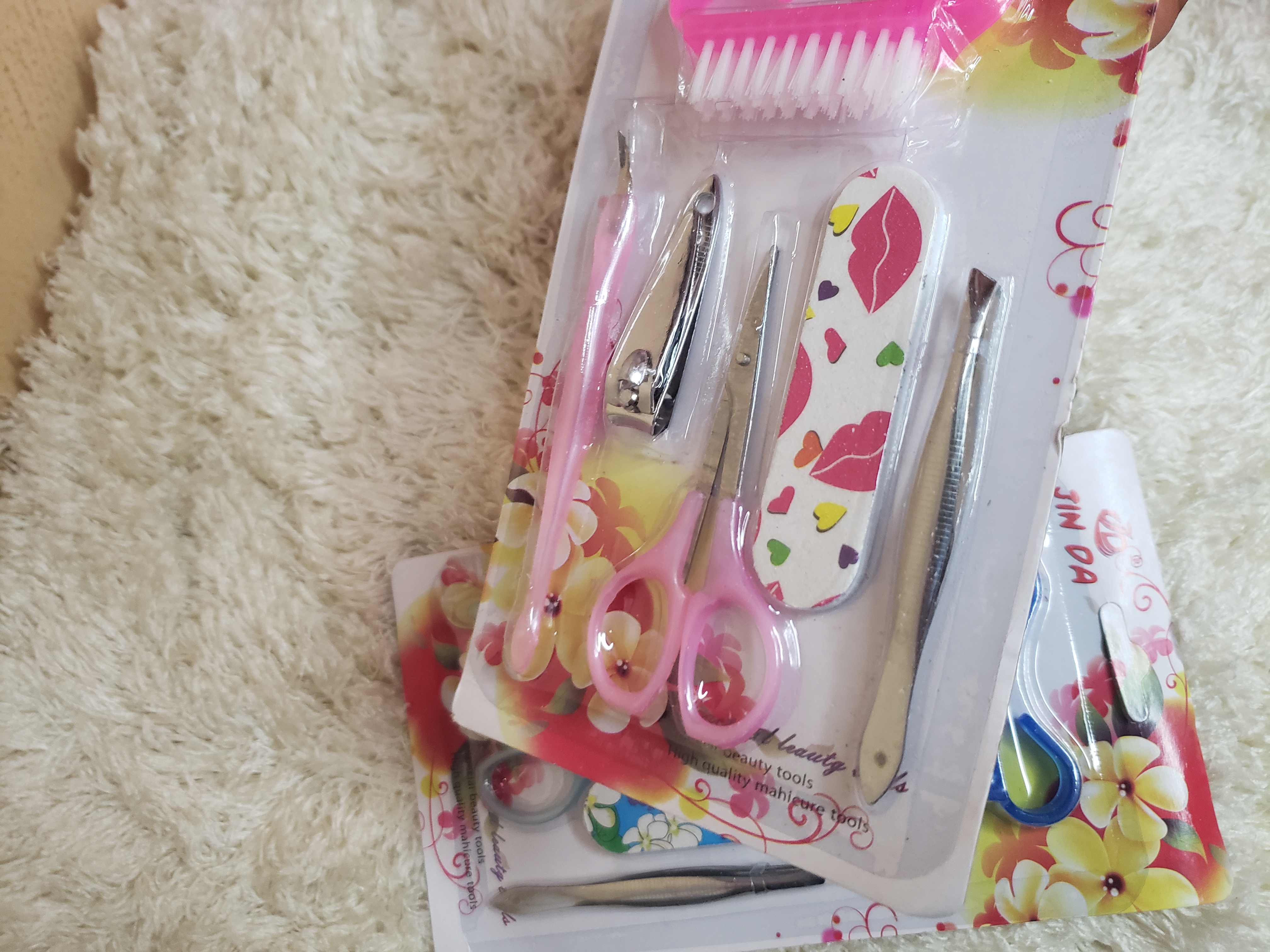 Manicure kit
