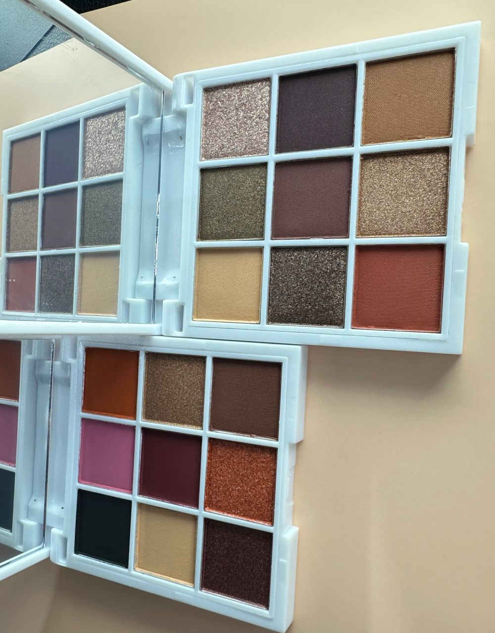 Zyna Make Up Eye Shadow 