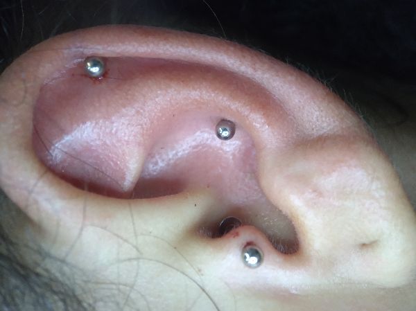 Byah Piercer  - Body Piercing  - Estúdio  e loja de Piercing. Todos os tipos de perfurações. Atendemos todas as idades. 