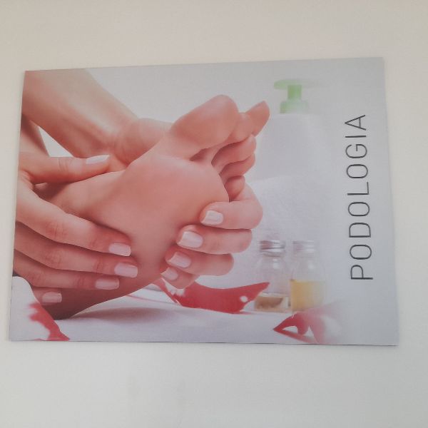 Clinica Pés de pérolas - Podologia, Estetica e bem-estar - Podologia a arte de cuidar da saúde dos pés!!