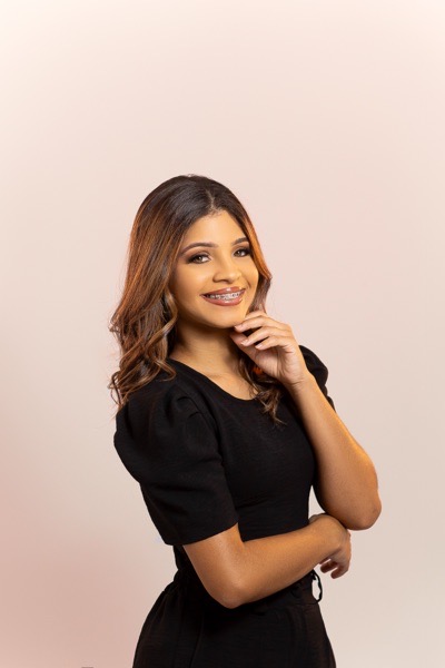 Studio Maysa Alves - Sobrancelhas, maquiagem e penteados. - Ajudo você a encontrar sua melhor versão ✨