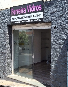 Ferreira Vidros - serviços para casa e sua empresa  - Ferreira vidros tudo que sua obra precisa !