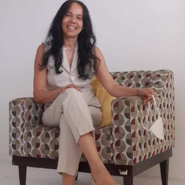 Valeria Santana - Psicóloga Clinica e Especialista em Psicologia Hospitalar