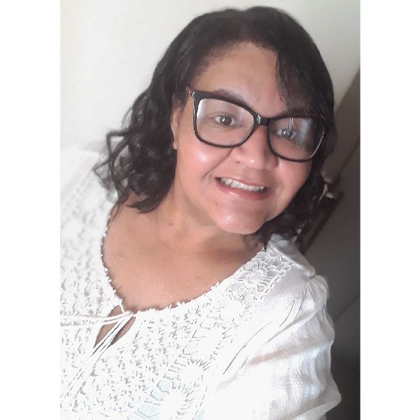 Neide Alves podologia e manicure - podóloga e manicure - Olá,sou a Neide Alves podóloga e manicure,cuido da saúde dos seus pés e embelezamento para suas mãos 👣💅