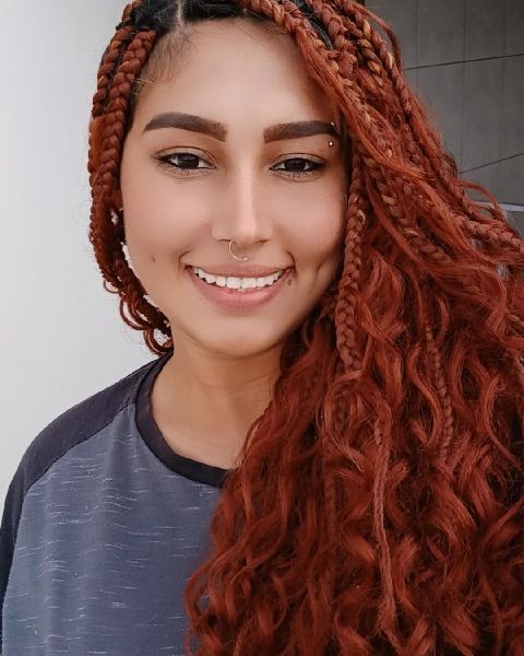 Isa Beauty Artist  - Uma Trancista Lash Designer - Especialista em Tranças & e Extensões de Cílios!