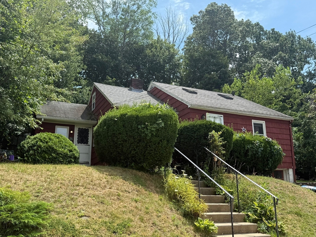 תמונה של הנכס: 114 Byron Ave, Lawrence
