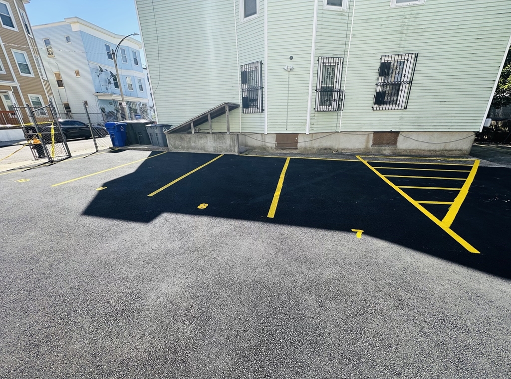 תמונה של הנכס: 10 Cawfield #Parking, Boston