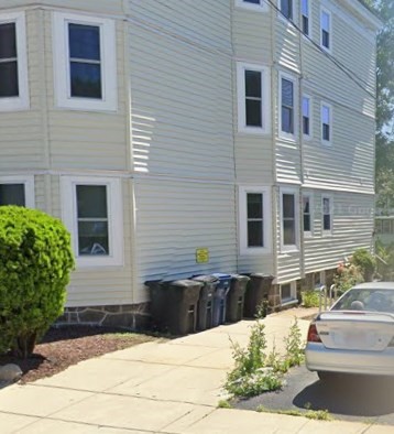 תמונה של הנכס: 81 Florence St #Parking, Boston