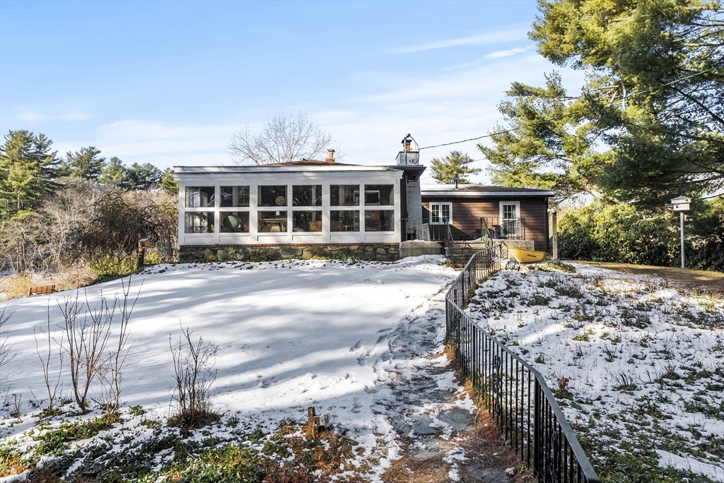 תמונה של הנכס: 115 Kennedy Rd, Stoughton