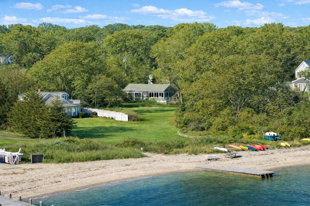 תמונה של הנכס: 16 Frog Hollow, Tisbury