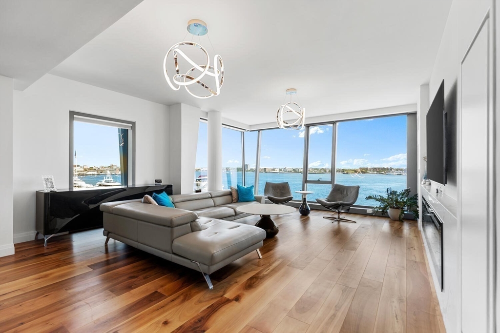 תמונה של הנכס: 300 Pier 4 Blvd #5C, Boston