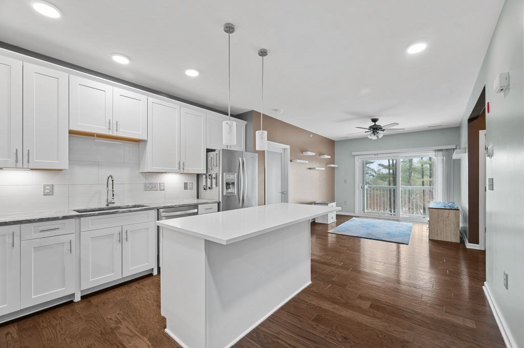 תמונה של הנכס: 220 Martins Landing #410, North Reading