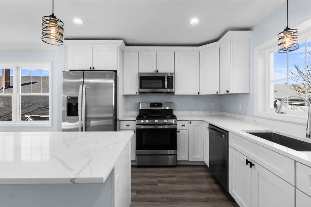 תמונה של הנכס: 206 Durfee St. #3B, Fall River