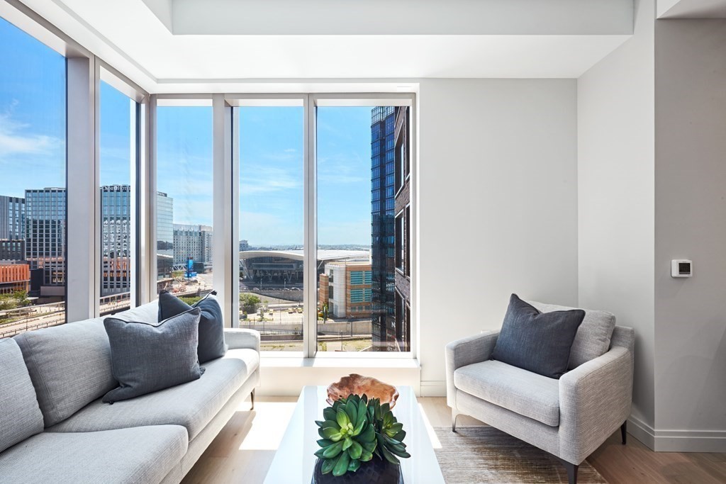תמונה של הנכס: 135 Seaport Blvd #808, Boston