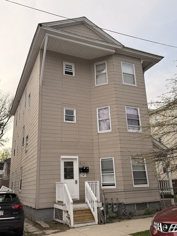 תמונה של הנכס: 20 Woodbine Street #1, Worcester