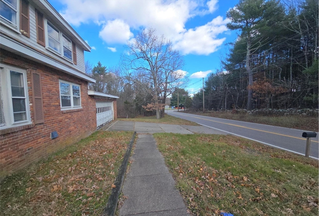 תמונה של הנכס: 723 Dedham St, Wrentham