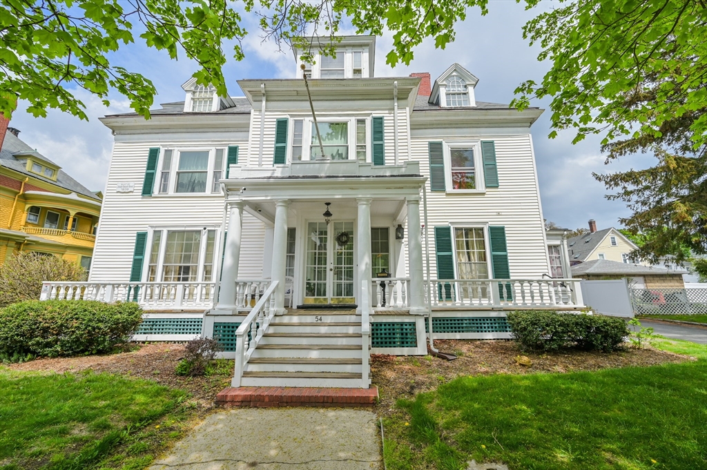 תמונה של הנכס: 54 Nahant St, Lynn