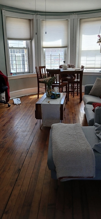 תמונה של הנכס: 17 Vancouver St #3, Boston