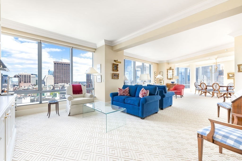 1 Avery St #26D, Boston