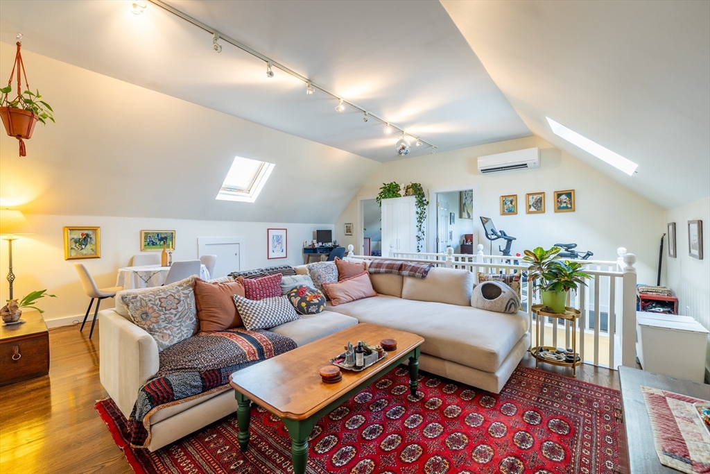 房源照片：137 North St #3, Salem