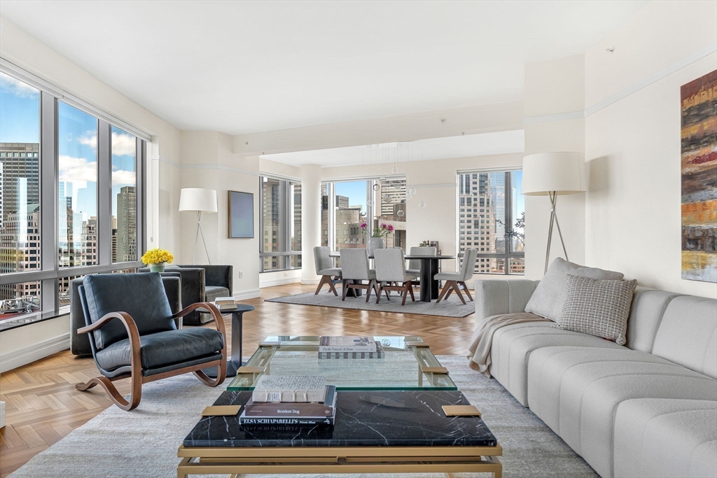 1 Avery St #24D, Boston