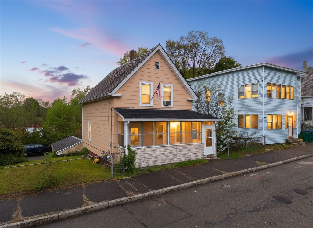 房源照片：107 Townsend, Fitchburg
