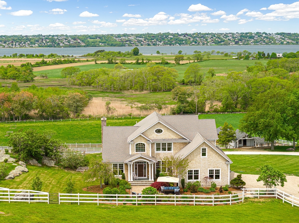 房源照片：3333 Main Road, Tiverton