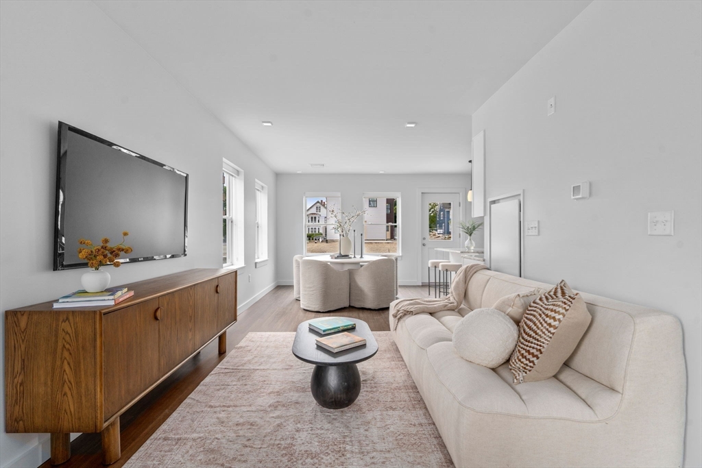 תמונה של הנכס: 3 Wilson St #3, Natick