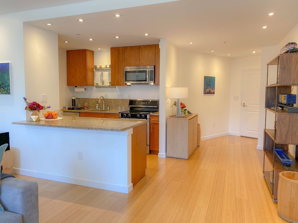 תמונה של הנכס: 16 Miner #608, Boston