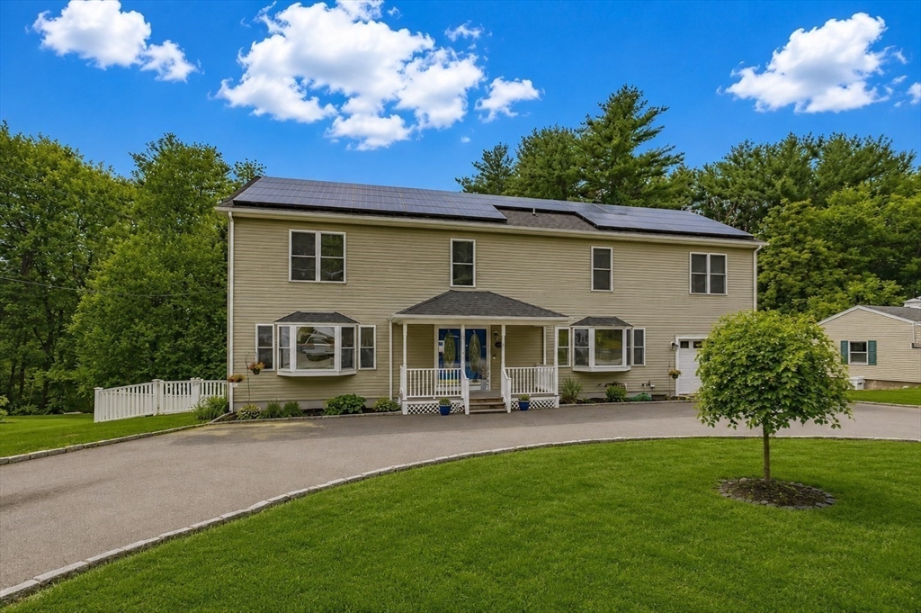 房源照片：12 Corcoran Rd, Burlington