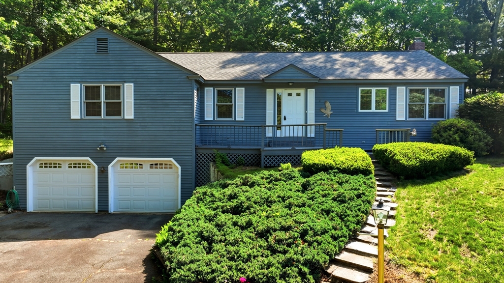 תמונה של הנכס: 4 Ladyslipper Ln, Hadley