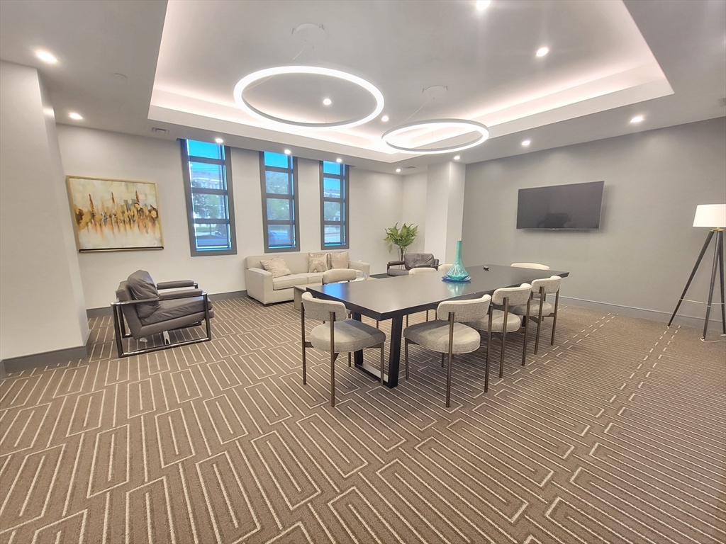 1650 Commonwealth Ave #304, Boston