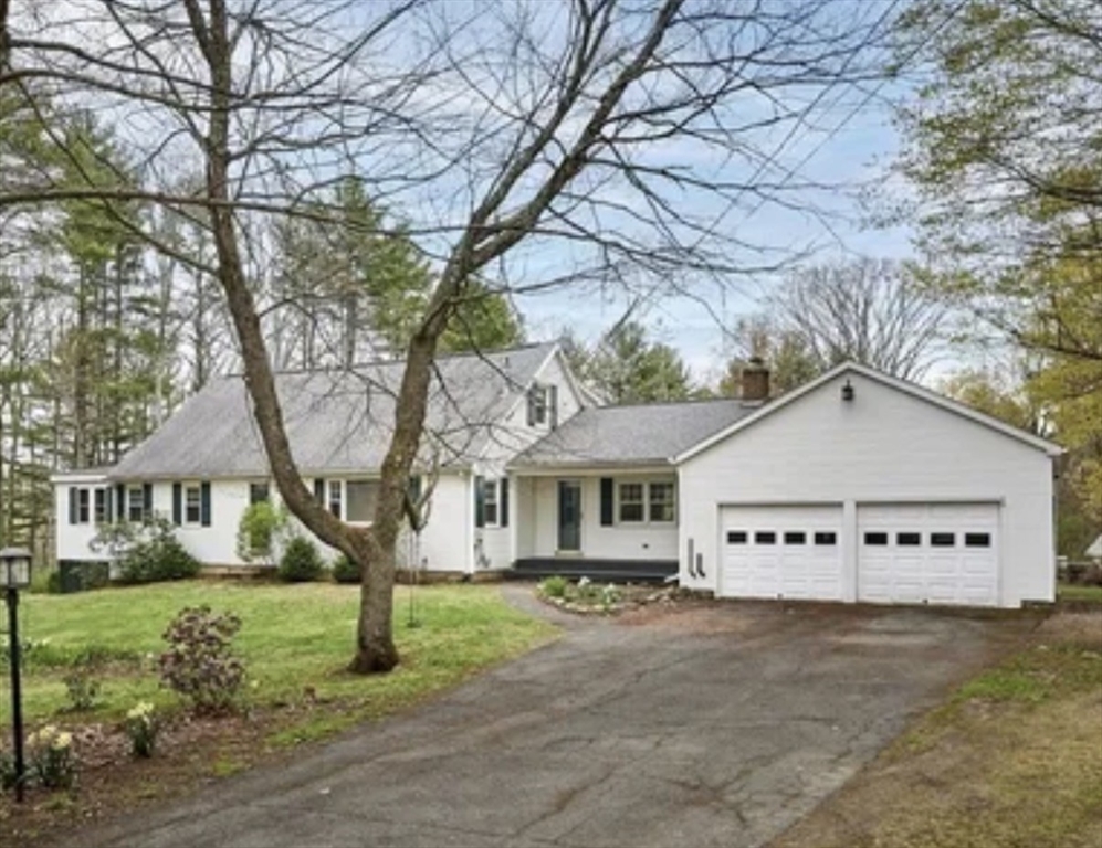 תמונה של הנכס: 15 West St, New Salem
