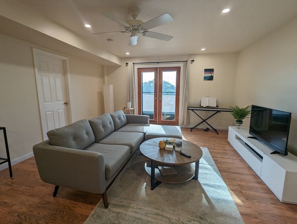 房源照片：165 Cottage St #704, Chelsea